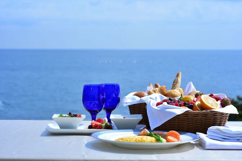 Hotel Fontaine Bleau Atami