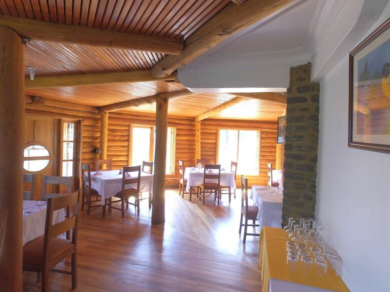 Hotel Trackers Safari Lodge Bwindi