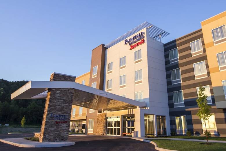 Hotel Fairfield Inn & Suites Cambridge