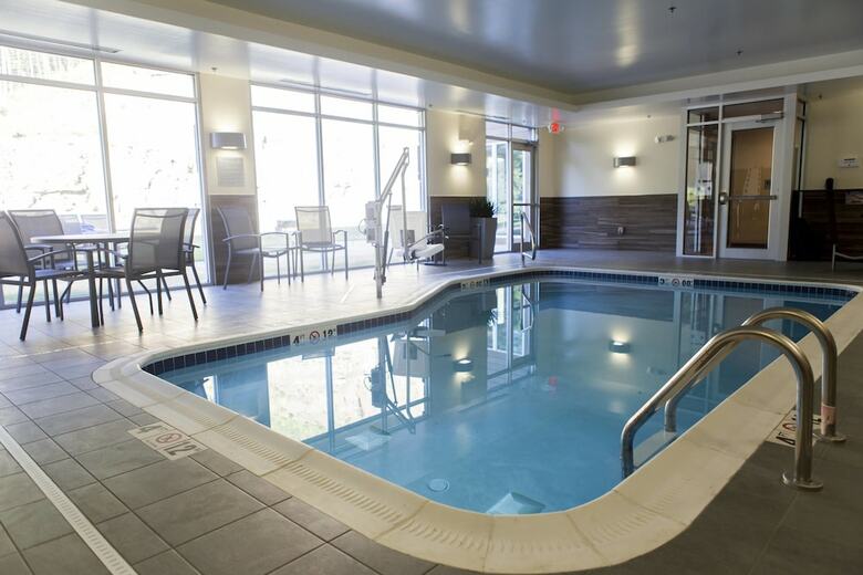 Hotel Fairfield Inn & Suites Cambridge