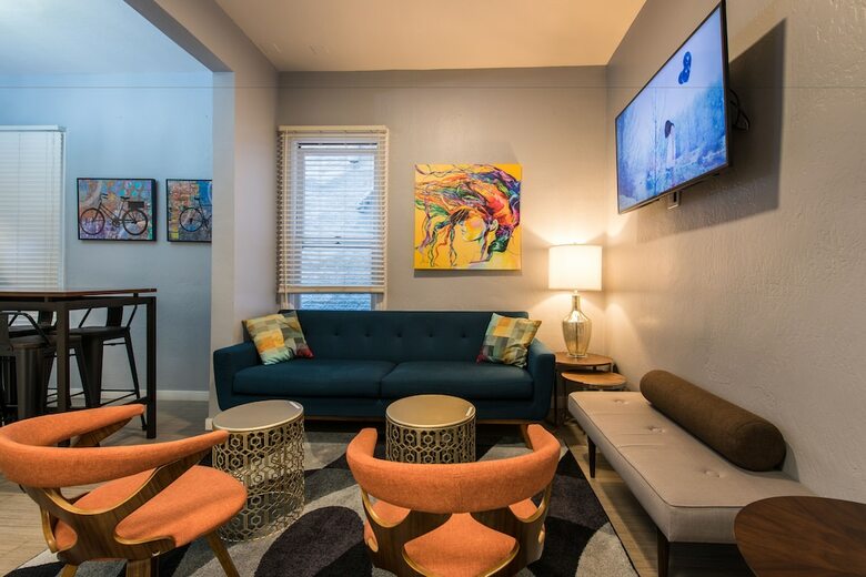 Hotel The Urban