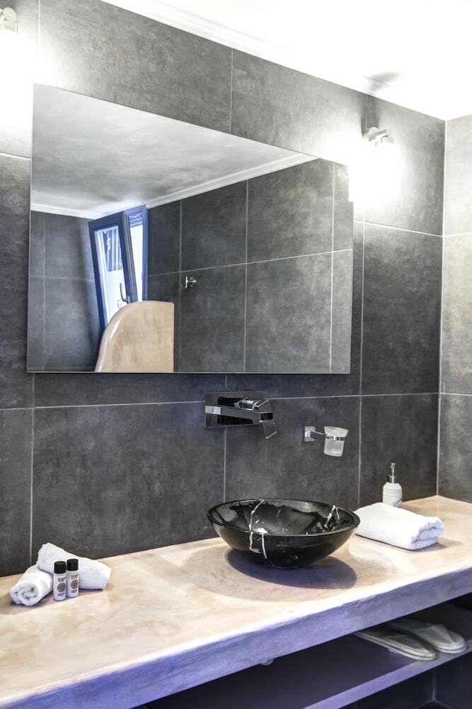 Aparthotel Desiterra Suites And Villas