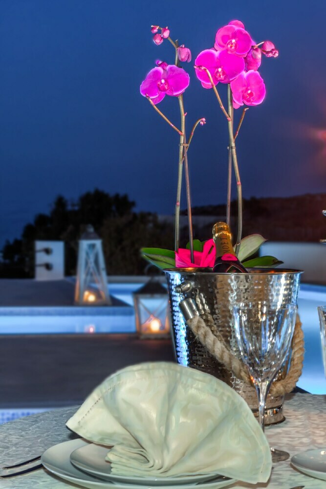 Aparthotel Desiterra Suites And Villas