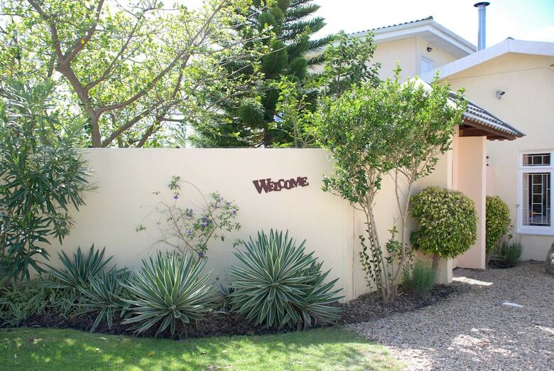 Bed & Breakfast Mandalay Guest House