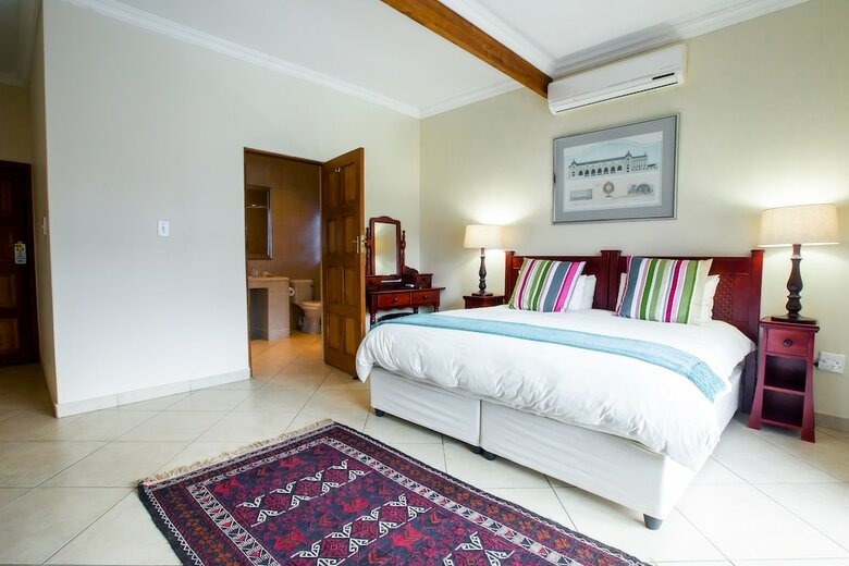Bed & Breakfast Turtle Bay Lodge