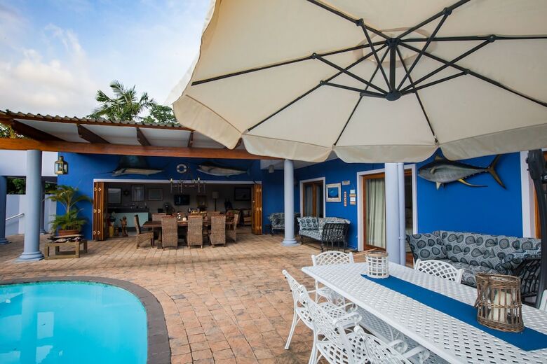 Bed & Breakfast Turtle Bay Lodge