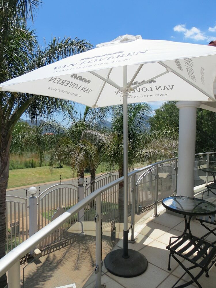 Hotel Cocomo Guesthouse, Spa And Conference Centre