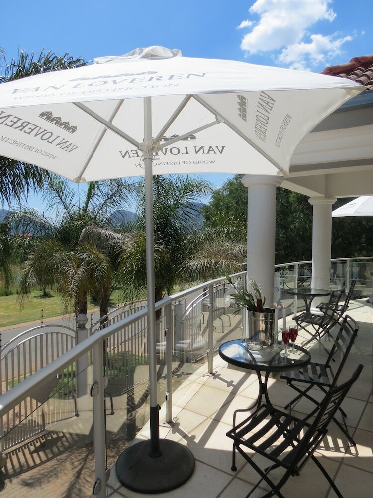 Hotel Cocomo Guesthouse, Spa And Conference Centre