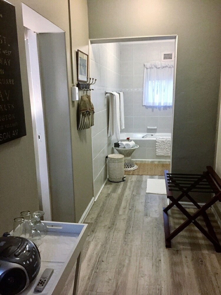 Cathkin Cottage B&B