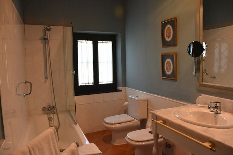 Hotel Caserio De Lobones
