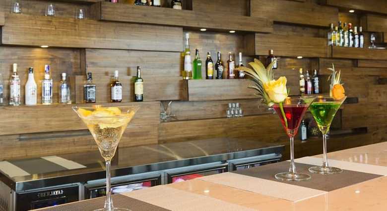 Handy Holiday Nha Trang Beach Apartment
