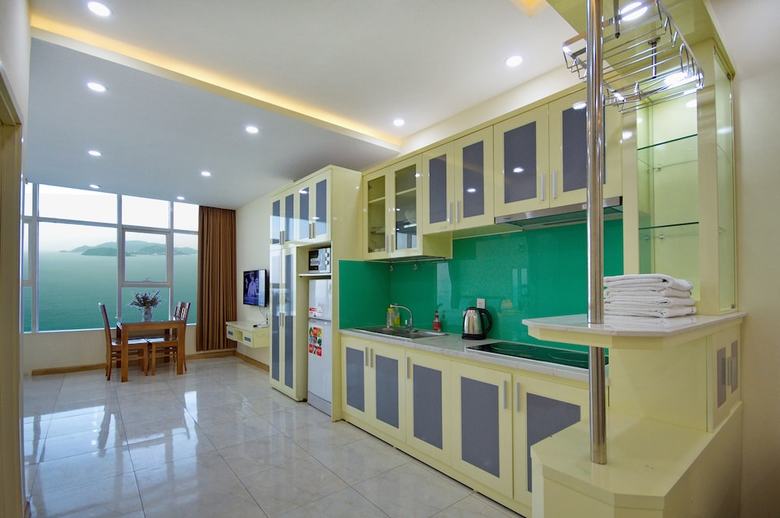 Handy Holiday Nha Trang Beach Apartment