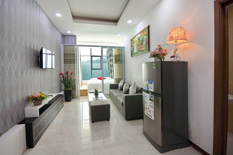 Handy Holiday Nha Trang Beach Apartment