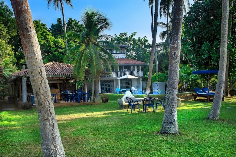 Hotel Esperanza Beach