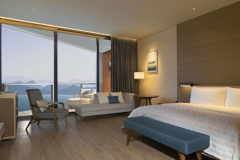 Hotel Le M�ridien Xiaojing Bay