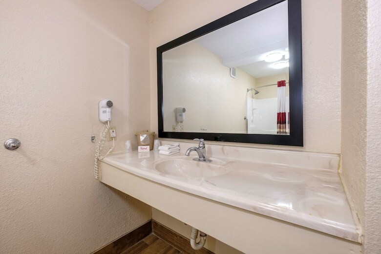 Motel Red Roof Inn Columbus, Ms