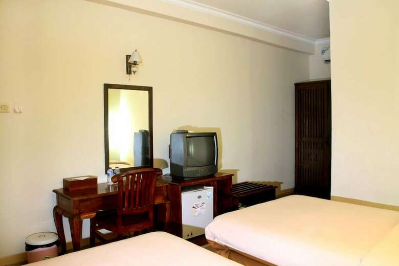 Nathan Hotel
