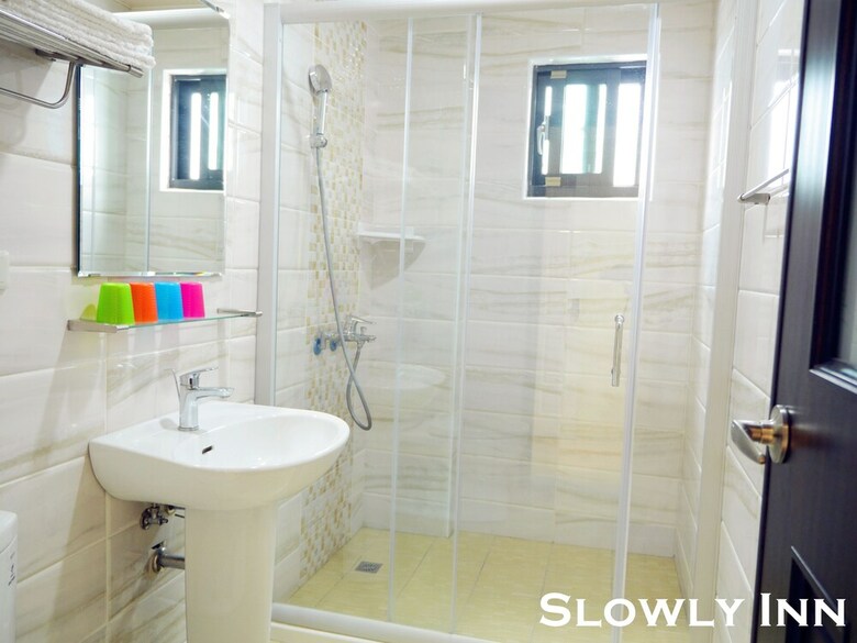 Hotel Slowly Inn