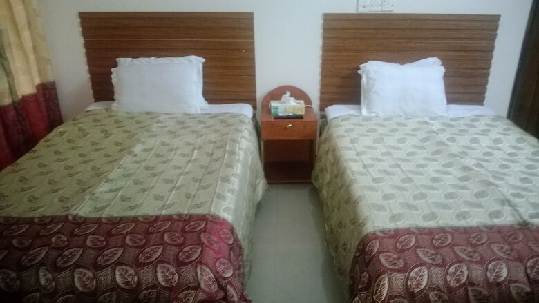 Hotel Traveller Inn