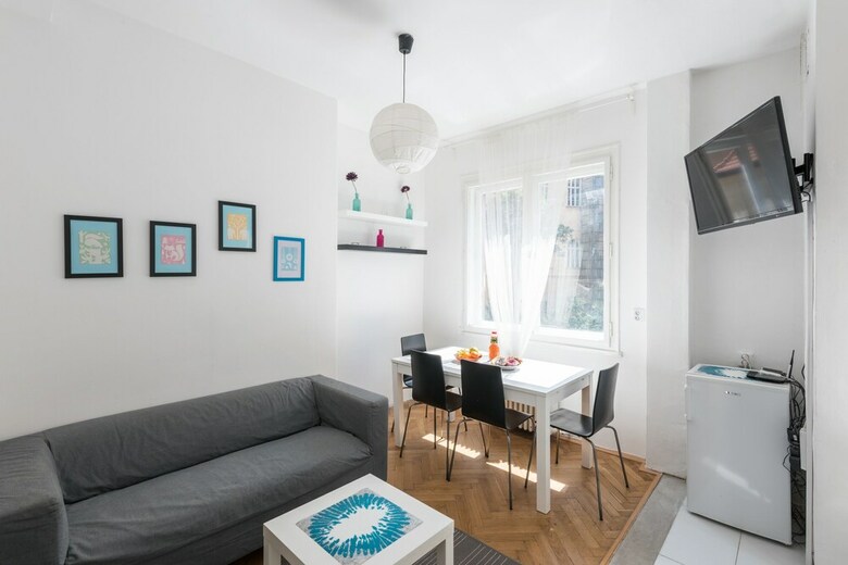 Na Zborenci Apartments