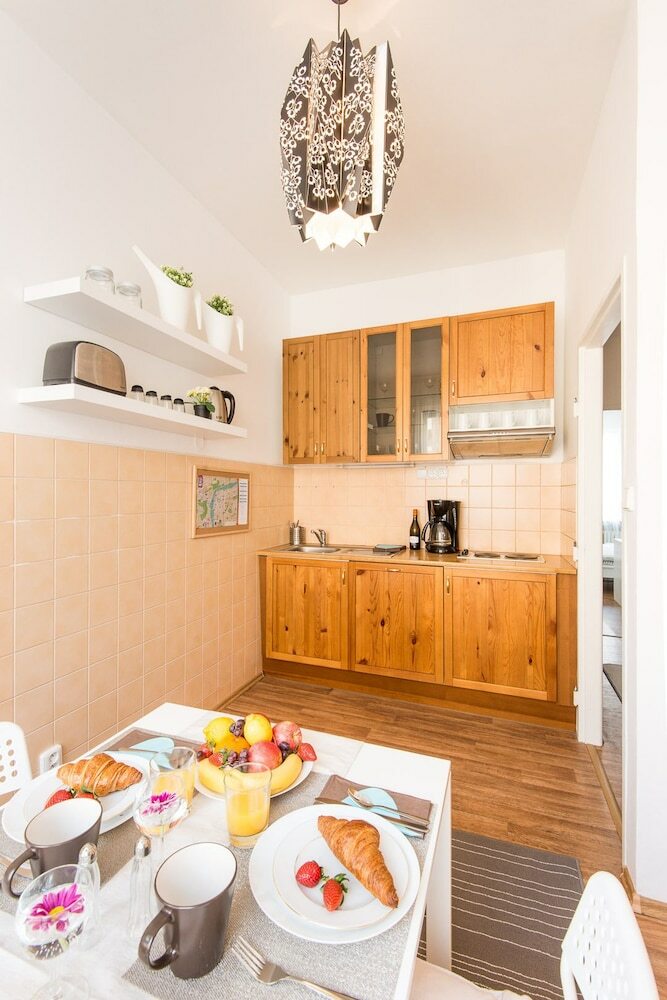 Na Zborenci Apartments