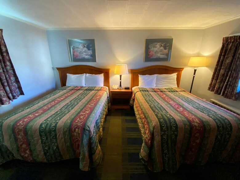 Motel Royal Inn Claremont