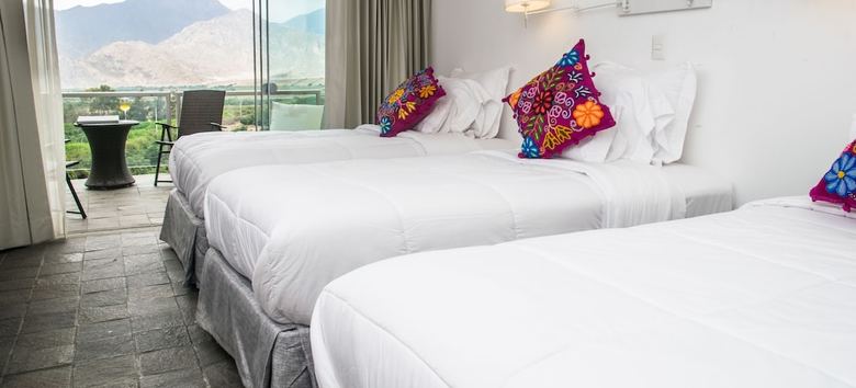 Hotel Empedrada Lodge