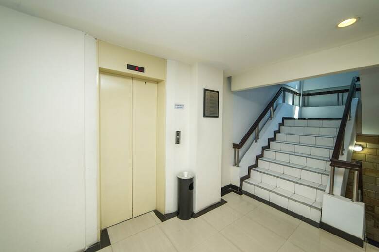 Hotel Airy Ratu Indah Ratulangi 17 Makassar