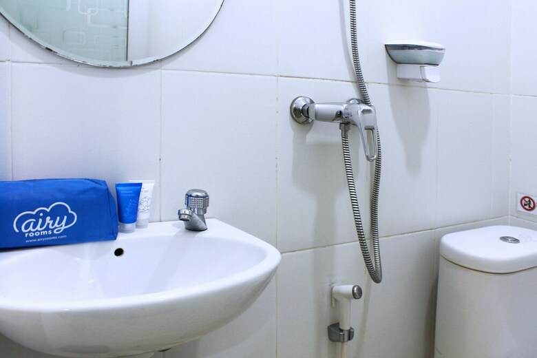 Hotel Airy Greenland Ahmad Yani Batam