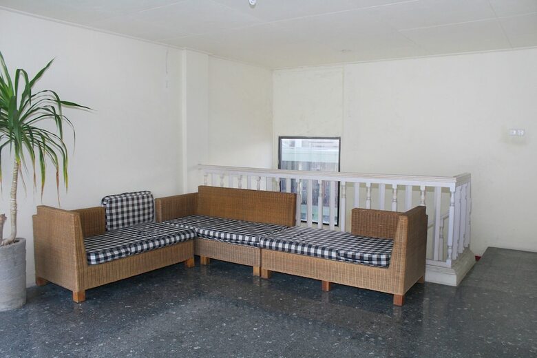 Hotel Airy Legian Melasti 36 Kuta Bali