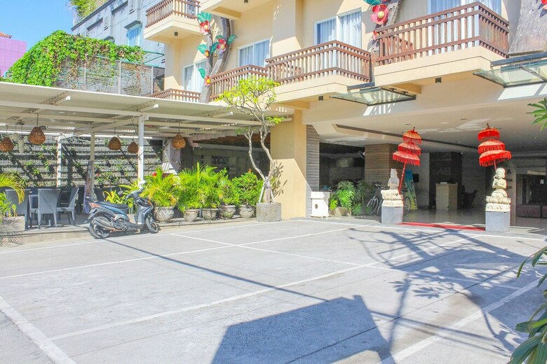 Hotel Airy Kuta Kartika Plaza 9 Bali