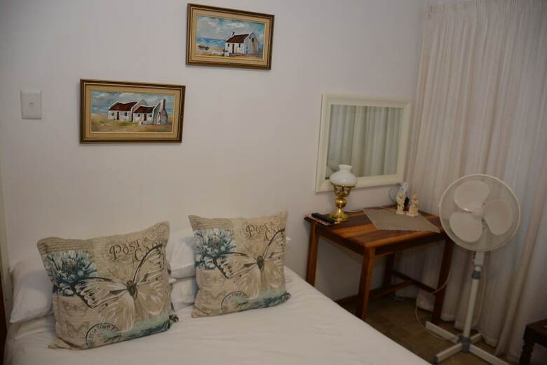 Hotel Blue Crane