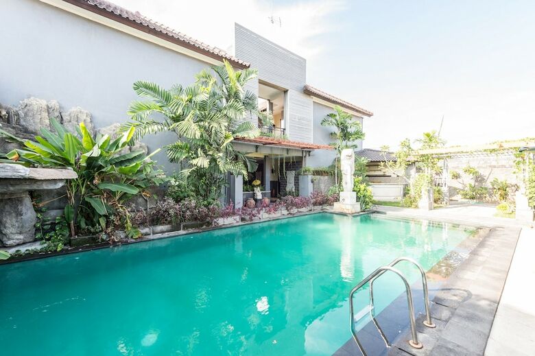 Hotel Airy Jimbaran Taman Mulia 8 Bali
