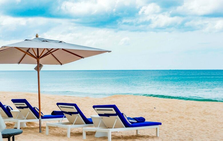 Hotel Akyra Beach Resort Phuket