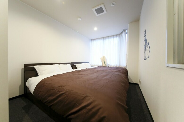 Hostal Roots Hostel