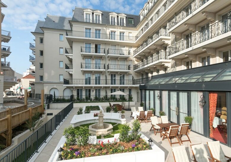 Villa M�dicis Puteaux