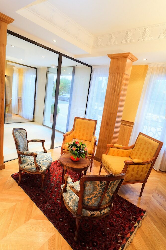 Villa M�dicis Puteaux
