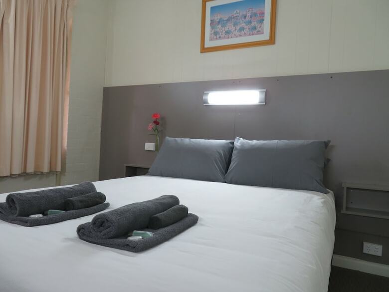 Motel Bishops Lodge Narrandera