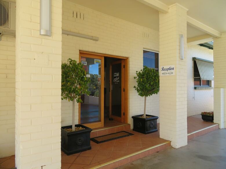 Motel Bishops Lodge Narrandera