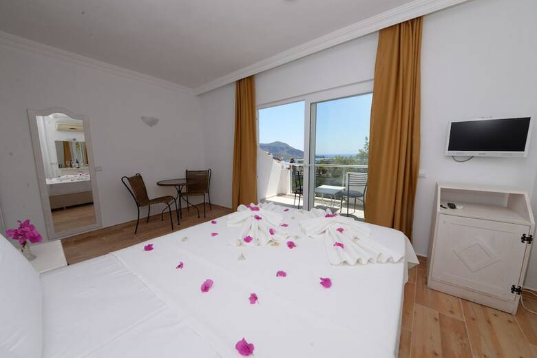Neruda Pension
