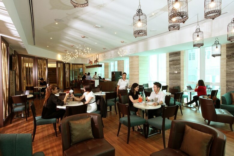 Vouk Hotel Suites