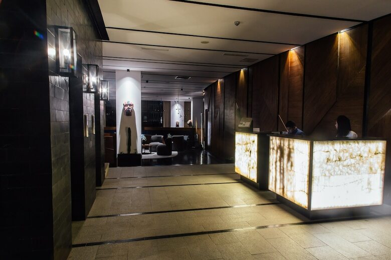 Atix Hotel