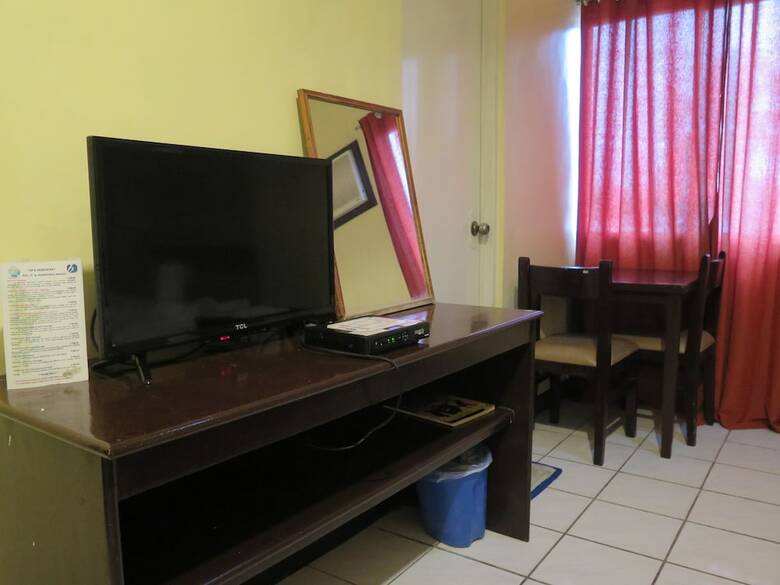 Hotel Iloilo Budget Inn - Jaro