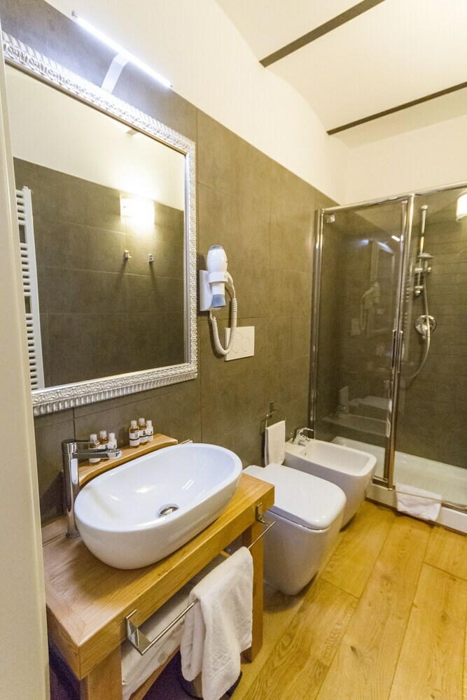 Agroturismo Tenuta Borgo Santa Cecilia