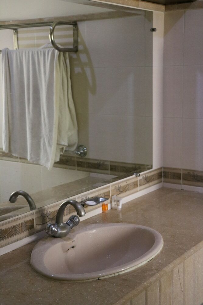 Hotel Comfort Residency