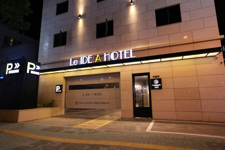 Le Idea Hotel