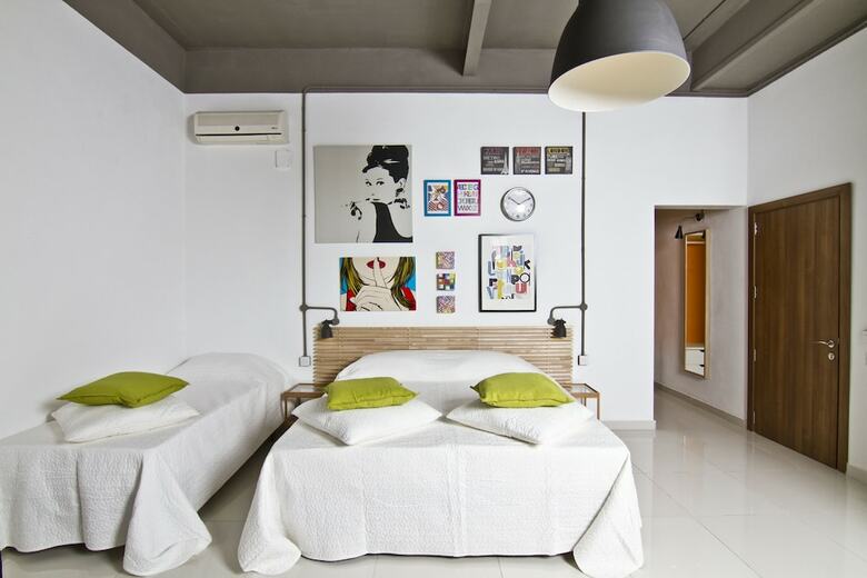 Nula Apartments