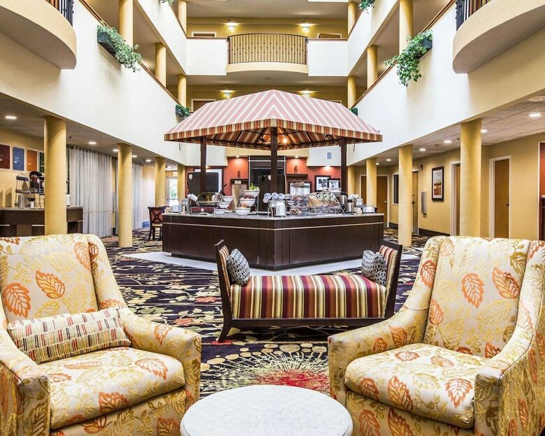 Hotel Comfort Suites Anderson