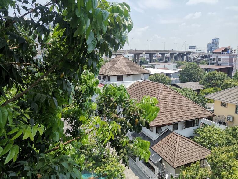 Hostal Hide Bangkok Hostel
