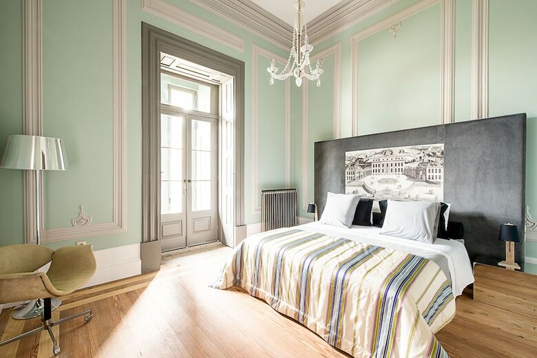 Hotel Charm Palace